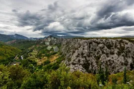 GRAĐEVINSKO ZEMLJIŠTE, ZADVARJE, Šestanovac, Terrain