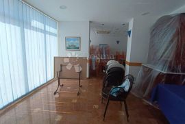 HOTEL PRVI RED DO MORA, ZAOSTROG, Gradac, Propriedade comercial