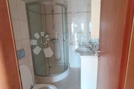 HOTEL PRVI RED DO MORA, ZAOSTROG, Gradac, Propriedade comercial