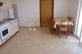 Kuća sa 6 apartman STARIGRAD PAKLENICA, Starigrad, Ev