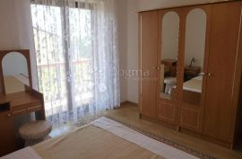 Kuća sa 6 apartman STARIGRAD PAKLENICA, Starigrad, Ev