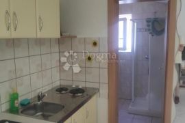 Kvalitetna nekretnina za investiciju (11 apartmana), Medulin, بيت