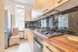 Zagreb, strogi centar, dvosoban stan NKP 66 m2, Zagreb, Appartment