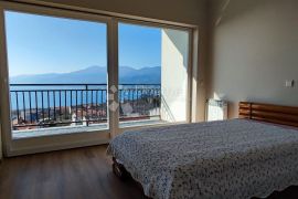 RIJEKA, MARTINKOVAC - 3S+DB sa 7 balkona i panoramskim pogledom na more, Rijeka, شقة