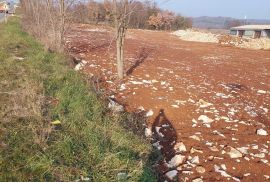 Građevinsko zemljište za trgovački centar Labin, Labin, Terreno