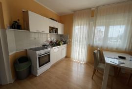 Predivna kuća sa dva apartmana na 100 metara od mora, Medulin, Casa