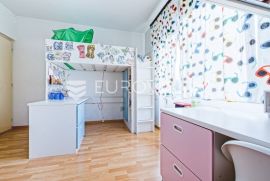 Zagreb, Mikulići, odličan trosoban stan NKP 60,40 m2, Zagreb, Stan