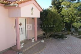 VODICE, lijepa villa na zemljištu 1867 m2, otvoren pogled na more, bazen, Vodice, Casa