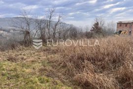 Istra, Buje - građevinsko zemljište 1335 m2 - pogled na more i zelenilo, Buje, Terra