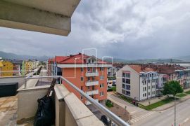 Penthouse Istočno Sarajevo 65m2 + 20m2 terasa prodaja, Istočno Novo Sarajevo, Διαμέρισμα