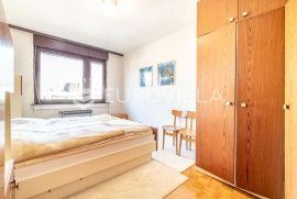 Zagreb, Vrapče, prostran troiposoban stan, NKP 94 m2, Zagreb, Appartement