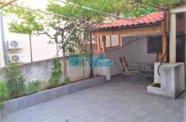 Crikvenica, blizina centra - etaža 84,71 m2, Crikvenica, Appartement