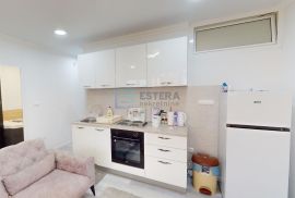 Stan prodaja Biograd n/M 225000 € CENTAR-Nova NIŽA CIJENA!!!, Biograd Na Moru, شقة