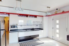 Apartman prodaja Drage, Pakoštane 116 m2, Pakoštane, Famiglia