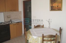 Kuća s apartmanima prodaja 248 m2 - Drage, Pakoštane, Pakoštane, House