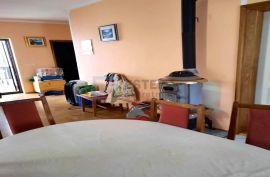 Kuća na moru prodaja Gornji Karin 202 m2, Obrovac, Maison