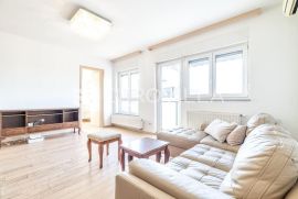 Zagreb, Bundek - Središće, moderan četverosoban stan 70 M2, Zagreb, Appartement