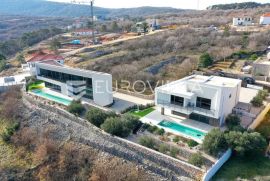 Krk, Vrbnik, jedinstvena villa 240 m2 na zemljištu 800 m2, Vrbnik, Σπίτι