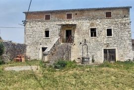 Imanje sa dvije kamene kuće, Svetvinčenat, Istra, Svetvinčenat, House