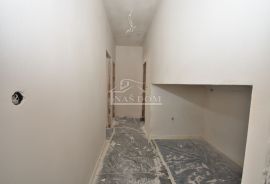 Stan S1 sa vrtom, PRVI RED DO MORA, Šibenik - Okolica, Appartment