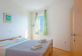 ISTRA, RABAC - Apartmanska kuća s otvorenim pogledom na more, Labin, Дом