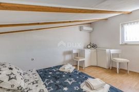 NOVI VINODOLSKI - Kuća s mini wellnessom, Novi Vinodolski, House