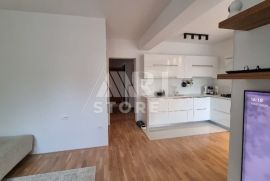 Pula, Monteserpo - 60m2, 2 sobe, terasa, Pula, Kвартира