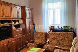 Stan u strogom centru Pule, Pula, Appartment