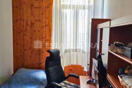 Stan u strogom centru Pule, Pula, Appartment