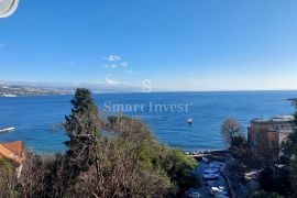 OPATIJA - CENTAR, stan 1. red do mora s terasom, Opatija, Appartement