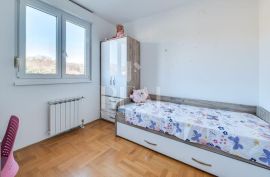 Prodaja stana u zgradi novije gradnje na Rujevici 3S+DB  95.54 M2, Rijeka, Appartement