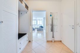 Prodaja stana u zgradi novije gradnje na Rujevici 3S+DB  95.54 M2, Rijeka, Appartement