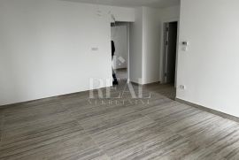 Renovirana vila,Podmurvice, 2S+DB, 54,5 m2, balkon, Rijeka, Appartment