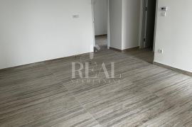 Renovirana vila,Podmurvice, 2S+DB, 54,5 m2, balkon, Rijeka, Appartment