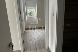 Renovirana vila,Podmurvice, 2S+DB, 54,5 m2, balkon, Rijeka, Appartment