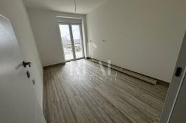 Podmurvice, vrhunski stan u renoviranoj vili, 2S+DB, 62,3 m2 plus 30 m2 terase, Rijeka, Apartamento