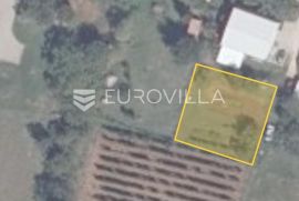 Istra, Šišan, građevinsko zemljište idealnih dimenzija -  500 m2, Ližnjan, Terreno