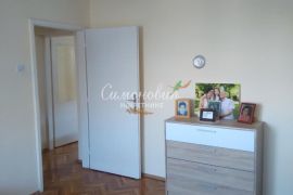 Stari Slankamen, 3.0, 61m2+terasa, I, dvostran, renoviran ID#1656, Inđija, Daire