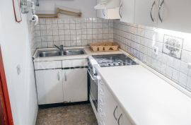 ZAGREB - Centar dvosobni stan 40m2 sa mogućnošću parkiranja, Zagreb, Apartamento