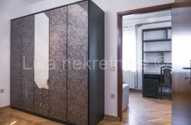 ZAGREB - Centar dvosobni stan 40m2 sa mogućnošću parkiranja, Zagreb, Apartamento