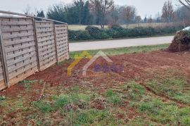 Građevinsko zemljište Krnica sa projektom kuće, Marčana, Tierra