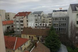 Vračar, Hram Svetog Save, , 3.0, 95m2, Vračar, Wohnung