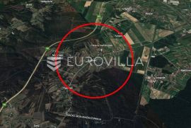 Velika Gorica, Buševec, građevinsko zemljište s kućom 10.300 m², Terreno