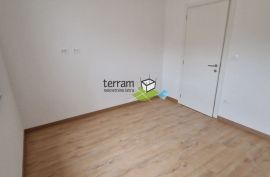 Istra, Medulin, stan 70,04 m2 prvi kat, 2SS+DB, garaža, NOVO USELJIVO #prodaja, Medulin, Apartamento