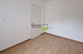 Istra, Medulin, stan 70,04 m2 prvi kat, 2SS+DB, garaža, NOVO USELJIVO #prodaja, Medulin, Apartamento