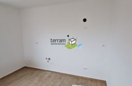 Istra, Medulin, stan 70,04 m2 prvi kat, 2SS+DB, garaža, NOVO USELJIVO #prodaja, Medulin, Apartamento