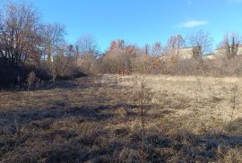 ISTRA, ŠTOKOVCI Građevinsko zemljište u Režancima 2081 m2, Svetvinčenat, Tierra