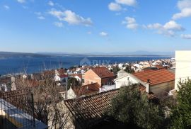 CRIKVENICA - stan prizemlje 180 m2 s panoramskim pogledom na more + okoliš 250 m2, Crikvenica, Daire