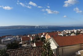 CRIKVENICA - stan prizemlje 180 m2 s panoramskim pogledom na more + okoliš 250 m2, Crikvenica, Daire