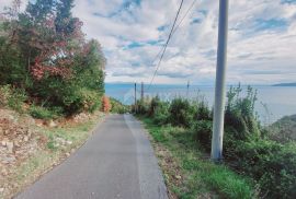 OPATIJA, MEDVEJA- građevinsko zemljište 2071m2 s panoramskim pogledom na more, Lovran, Tierra